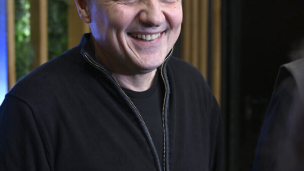 The press conference of Nebojsa Dugalic and Boris Pingovic, on the occasion of the musical - poetic cabaret "Yes those were the days", which will be on World Poetry Day on March 21, was held at the Lisbon club. Konferencija za medije Nebojse Dugalica i Borisa Pingovica, povodom odrzavanja muzicko - poetskog kabarea "Da to su bili dani", koji ce biti na Svetski dan poezije 21. marta, odrzana je u klubu Lisabon.