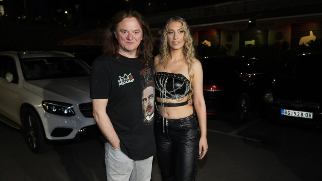 The concert of the Night of the 90s was held at the Tasmajdan stadium. Koncert Vece 90-tih odrzan je na stadionu Tasmajdan.
