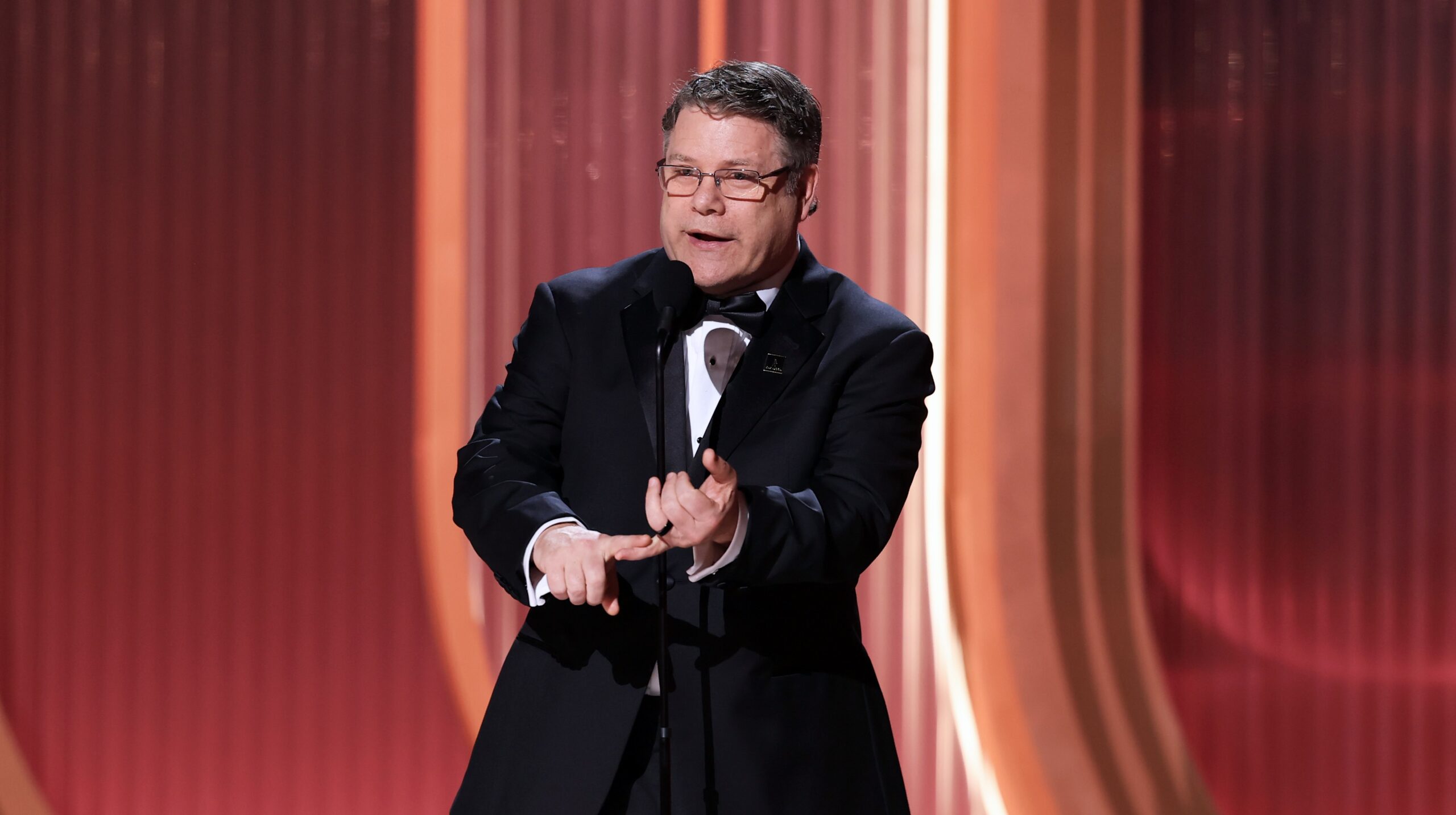 Sean Astin traži od Guvernera Newsoma podršku za postprodukcijski poreski podsticaj