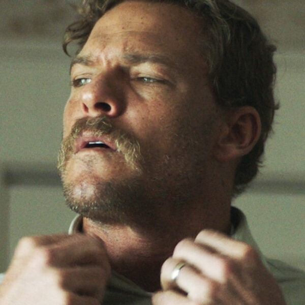 Alan Ritchson i 'Ordinary Angels' donose emocionalnu dramu na vrh Netflix streaming liste – Alan Ritchson Ordinary Angels