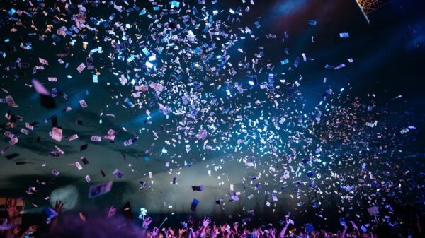 Džos Stoun oduševila Beograd svojim prvim koncertom u Ložionici – Džos Stoun koncert