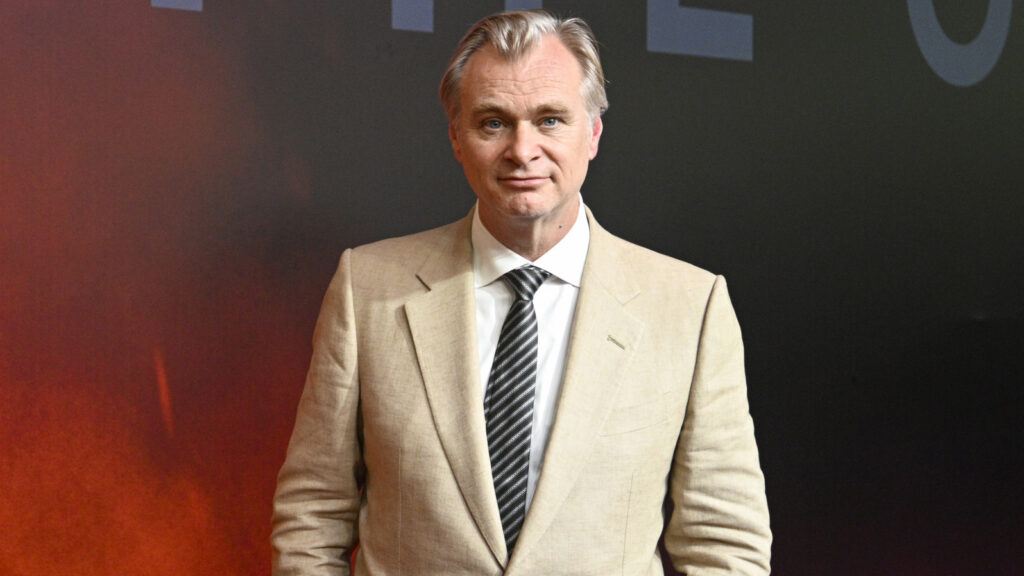 Christopher Nolan zabranio Ugg čizme na setu tokom snimanja velikih produkcija – zabrana Ugg čizama