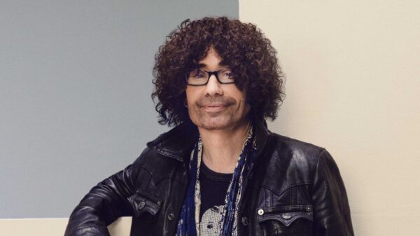 Mike Darnell potpisao višegodišnji ekskluzivni ugovor sa Netflixom za neskirptovani sadržaj – Mike Darnell Netflix