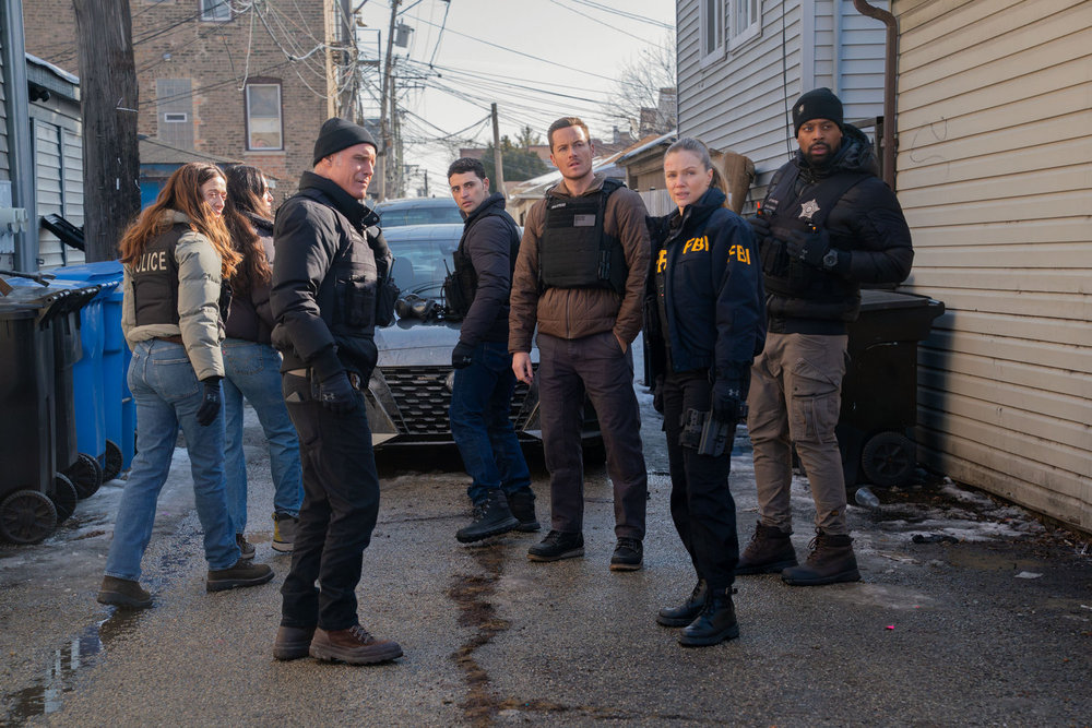 Glumačka postava serije 'Chicago P.D.' emotivno ispratila LaRoycea Hawkinsa nakon poslednje epizode – odlazak LaRoycea Hawkinsa
