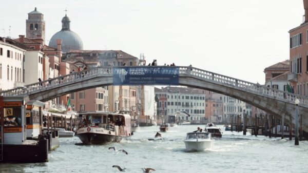 Venecijanski festival odaje priznanje Fej Danavej za doprinos filmu – Fej Danavej nagrađena u Veneciji