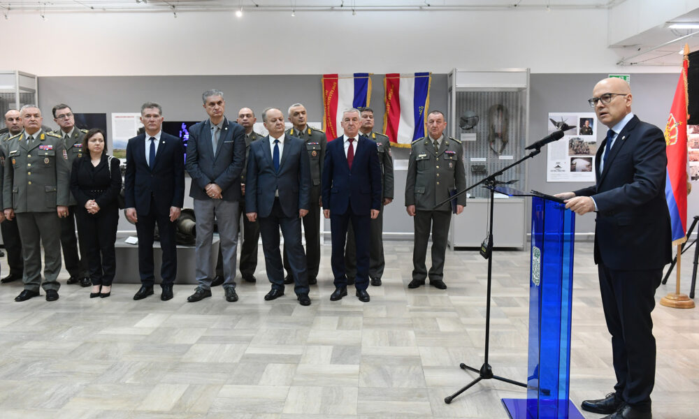 Bliski susret sa prošlošću na Kalemegdanu kroz vojnu izložbu