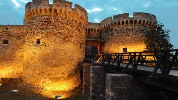 Izložba „Dodir sa prošlošću“ otvorena u galeriji Vojnog muzeja na Kalemegdanu – Vojni muzej Kalemegdan