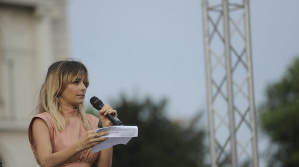 Bojana Novaković režira 'Zabranjenu tetku': Porodične traume i međugeneracijsko nasilje u fokusu