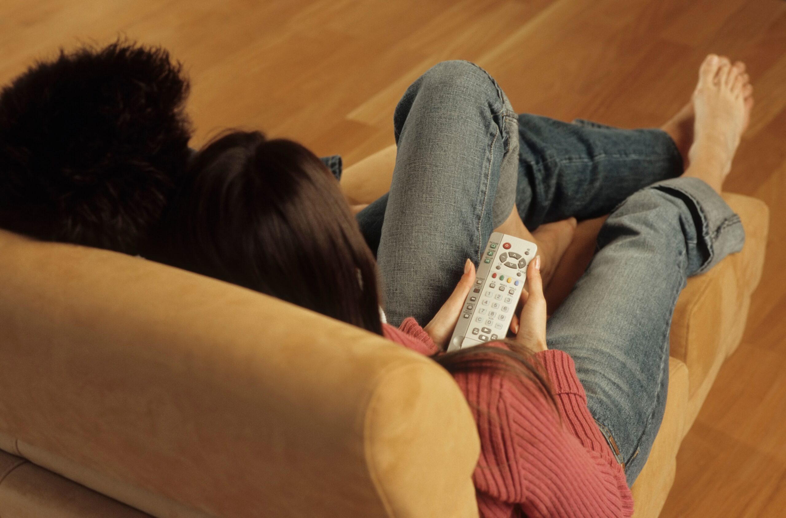 Romantični TV parovi i prikaz toksičnih odnosa u kultnim serijama