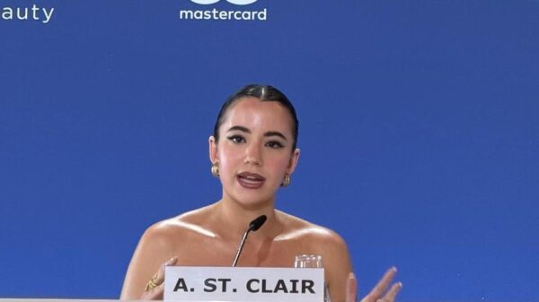 Ashley St. Clair odbila 40 miliona dolara od Elona Muska za izlazak iz filma 'Musk' – ponuda od 40 miliona dolara