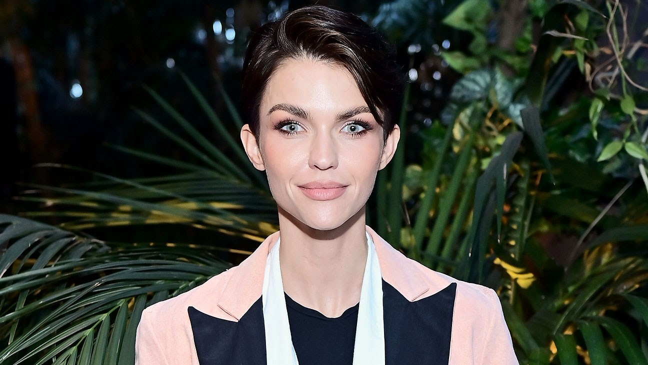 Ruby Rose iznela optužbe protiv Noela Clarka nakon krivičnih prijava u Ujedinjenom Kraljevstvu – napad na reputaciju Clarka