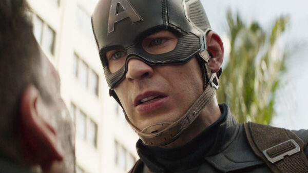 Chris Evans menja mišljenje o 'Captain America: Civil War' i izaziva debatu u MCU (VIDEO)