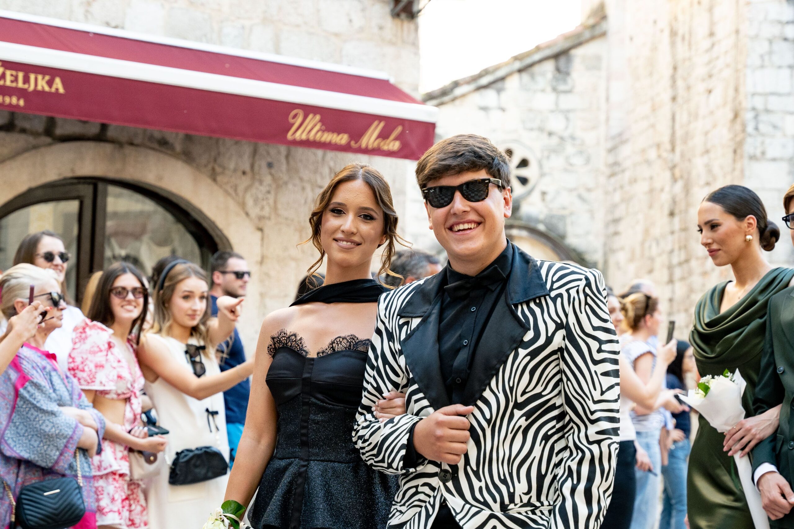 Mariška Hargitej vodi dodelu Emi nagrada u Los Anđelesu večeras – dodela Emi nagrada