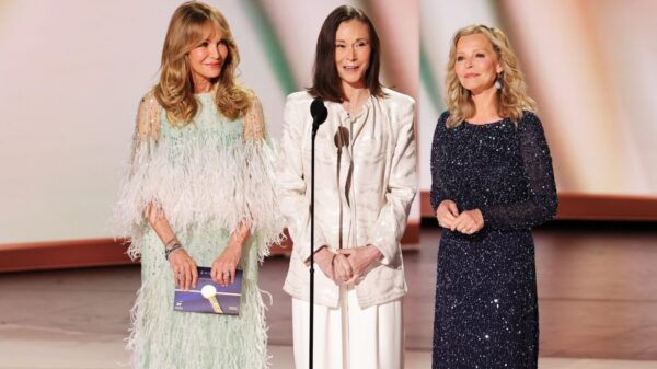 Zvezde serije 'Charlie’s Angels' ponovo zajedno na dodeli Emmy nagrada uz omaž Farrah Fawcett – zvezde serije Charlie’s Angels