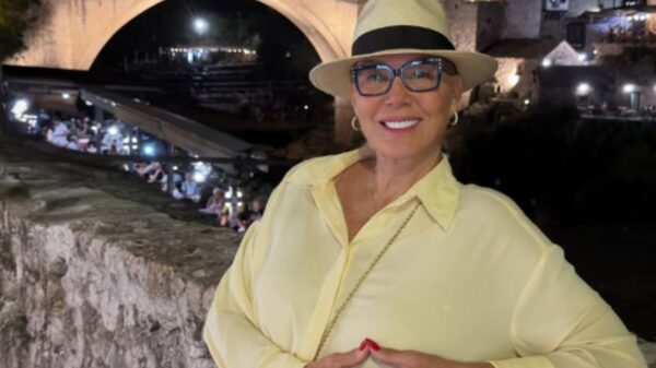 Lepa Brena