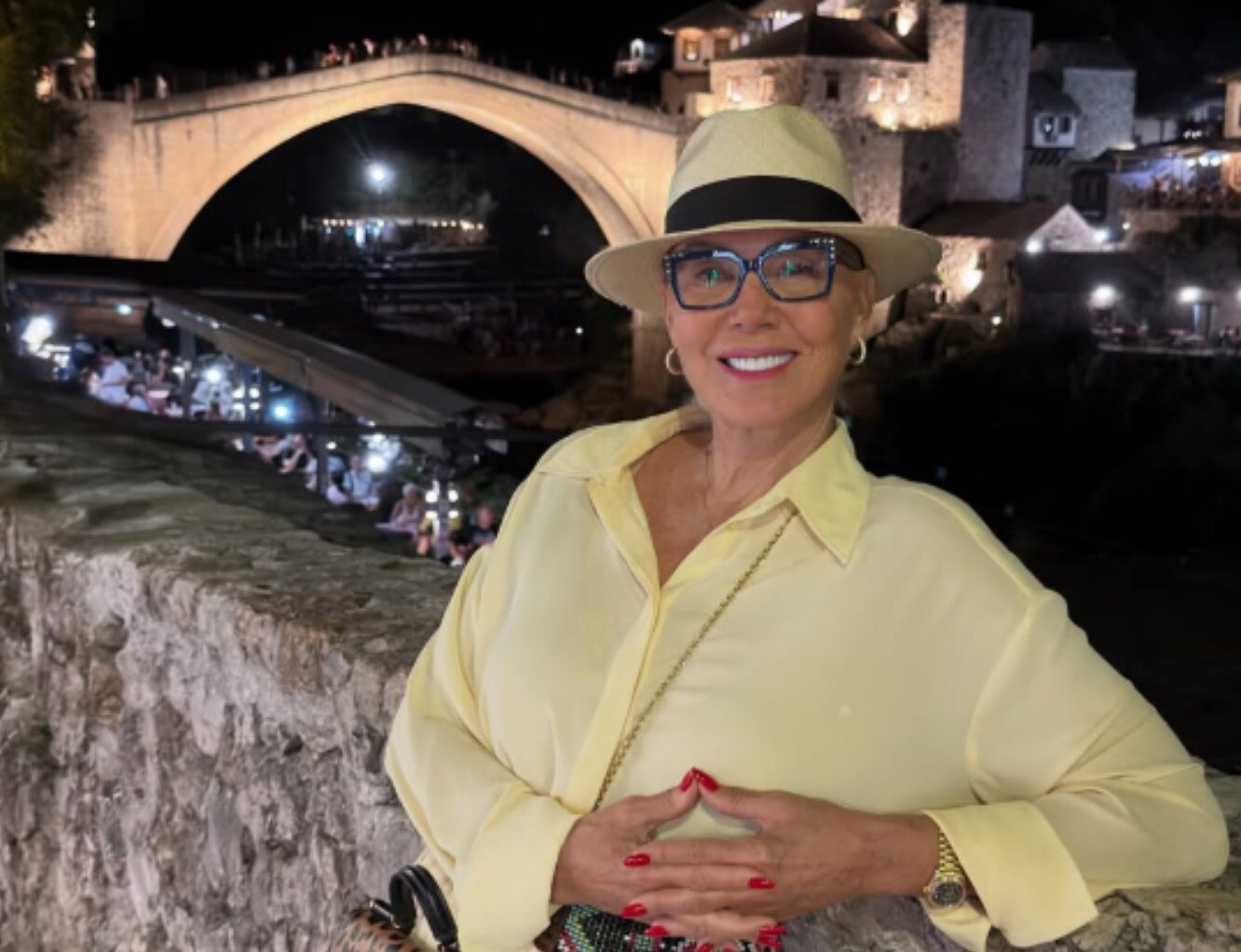 Lepa Brena