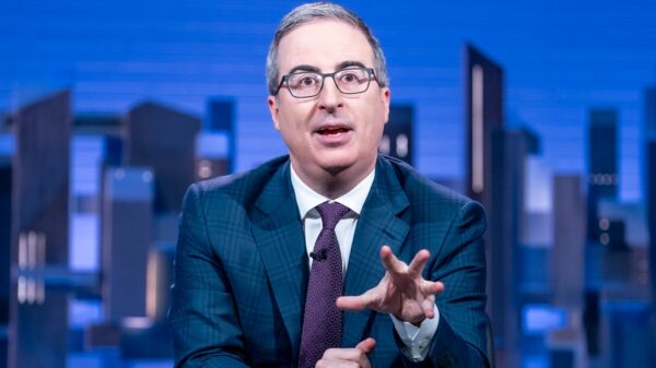 John Oliver na HBO komentariše David Ellison i uticaj na industriju zabave – John Oliver i David Ellison