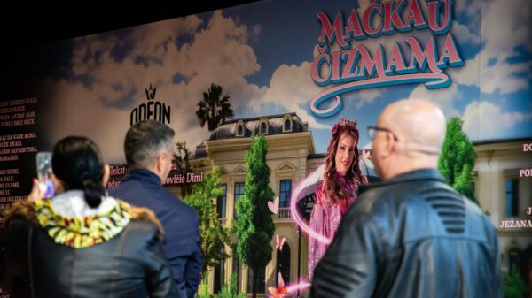 mačka u čizmama teatar odeon
