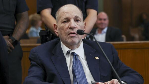 Njujorški sud izrekao Harveyju Weinsteinu kaznu od 15 godina zatvora zbog optužbi – presuda Harvey Weinstein