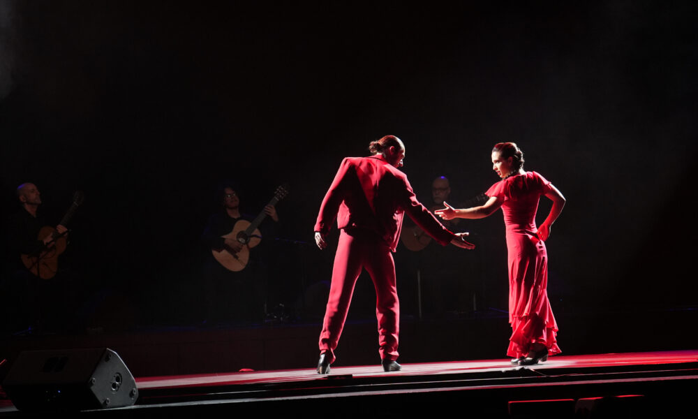 Spektakl flamenka u Beogradu: Veče posvećeno Paku de Lusiji – flamenko spektakl u Beogradu