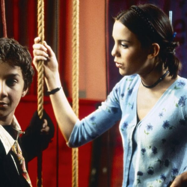 Christy Carlson Romano otkriva nejednakost plata na 'Even Stevens' u odnosu na Shia LaBeoufa