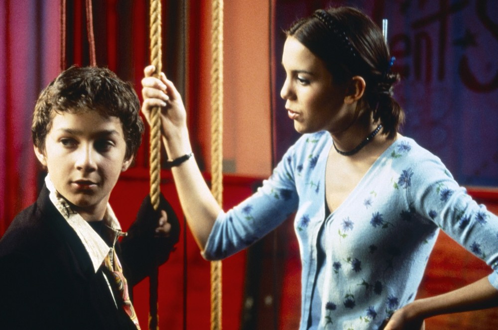 Christy Carlson Romano otkriva nejednakost plata na 'Even Stevens' u odnosu na Shia LaBeoufa