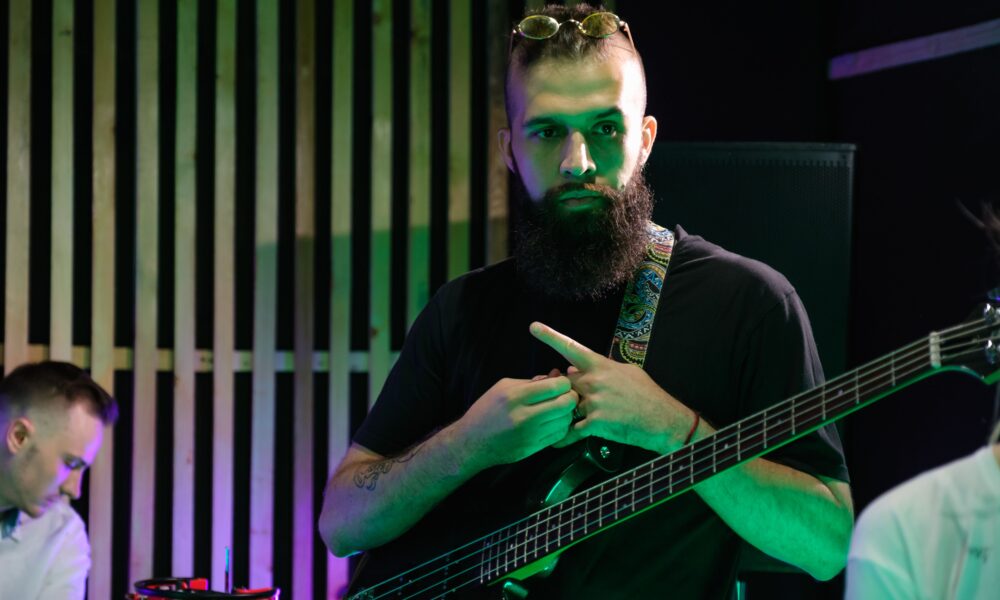 Savremeni muzički stilovi i njihov razvoj kroz istoriju