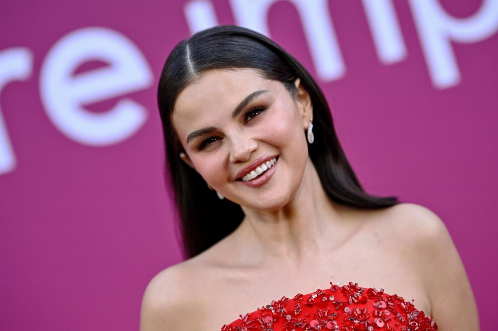 Selena Gomez otkriva uticaj nikotinskog vejpa na glas i karijeru
