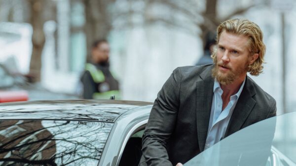 Thad Luckinbill iz serije 'Lioness' ranije igrao dečka Kaley Cuoco u hit sitkomu – Thad Luckinbill iz serije Lioness